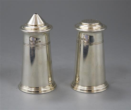 A pair of 1960s silver condiments by Viners Ltd, Sheffield, 1962, 4 oz.